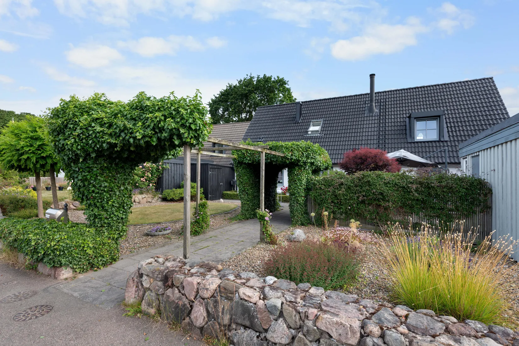 Villa, Solrosvägen 4, Viken, Höganäs