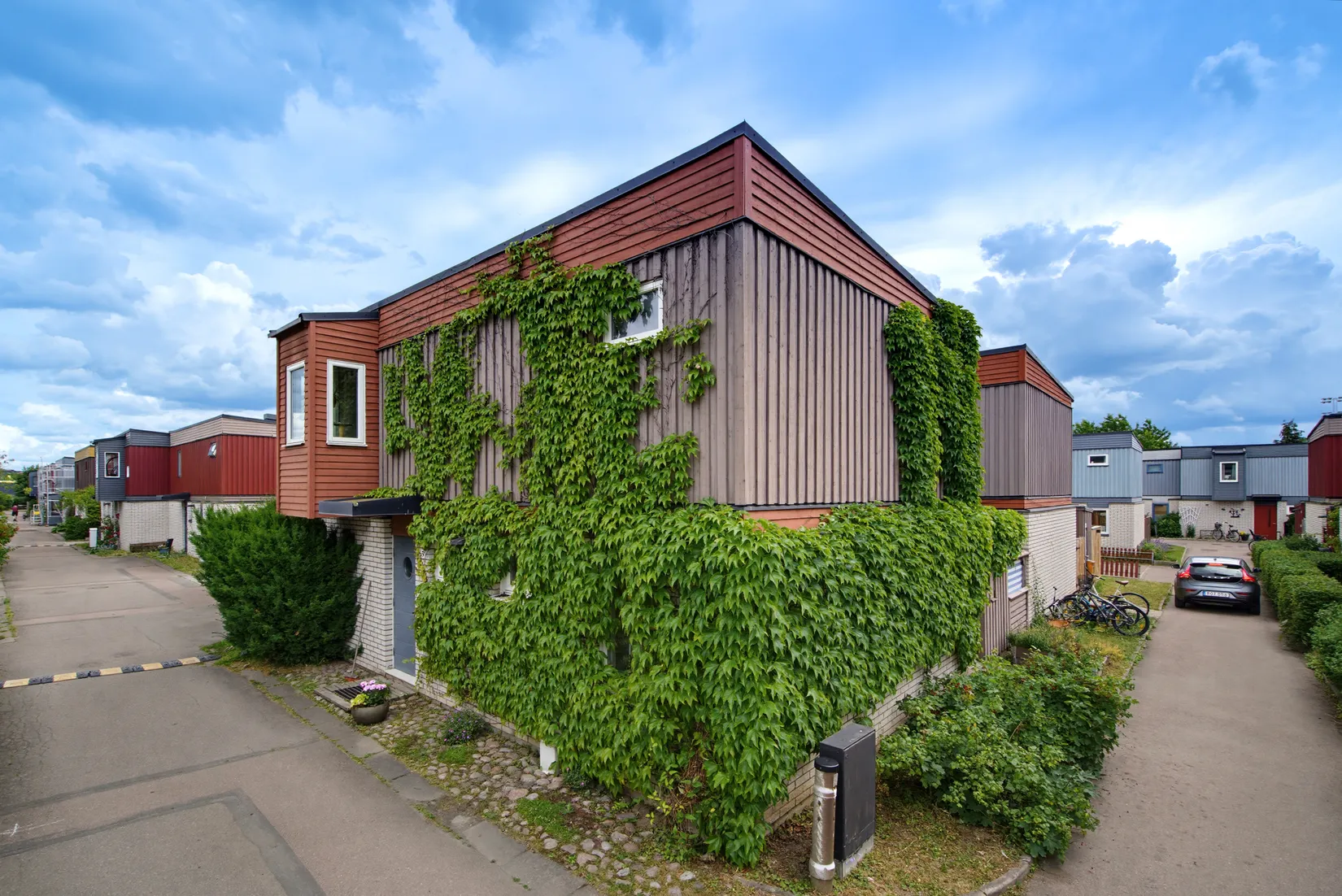 Radhus, Österängsgatan 69, Fålhagen, Uppsala