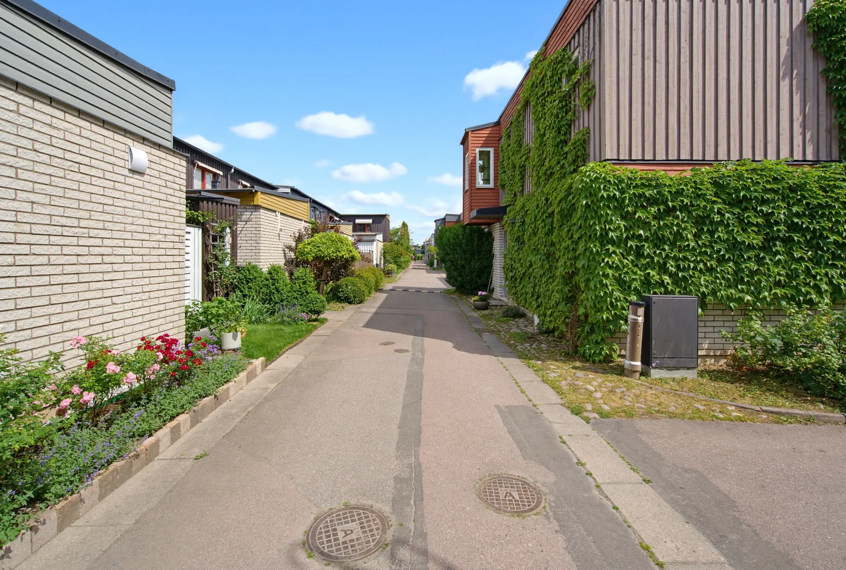 Radhus, Österängsgatan 69, Fålhagen, Uppsala