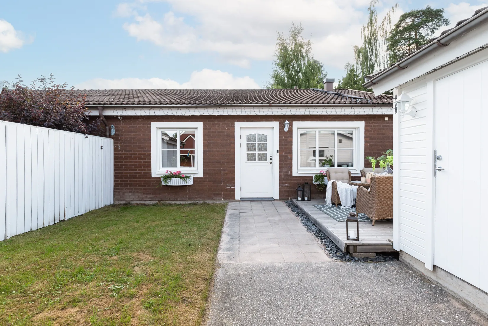 Radhus, Sigillgatan 102, Björkhaga, Örebro