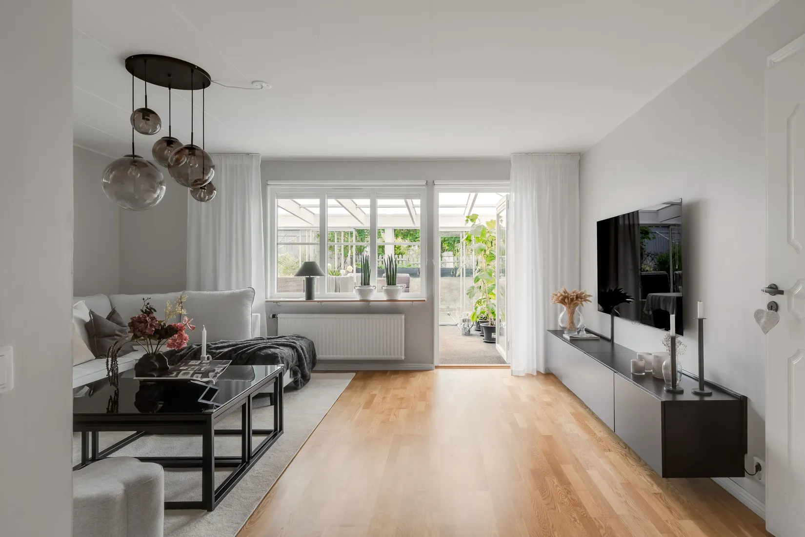 Radhus, Sigillgatan 102, Björkhaga, Örebro