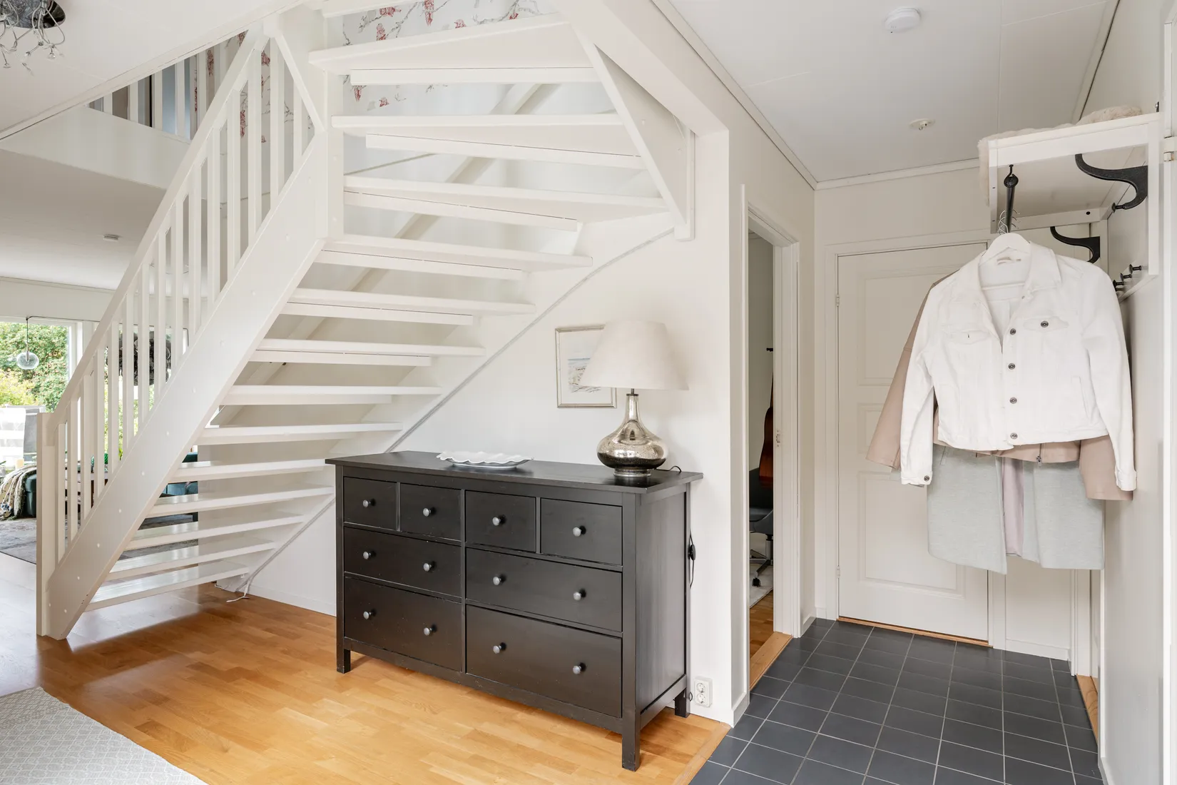 Villa, Taltrastvägen 6, Nyby, Vallentuna