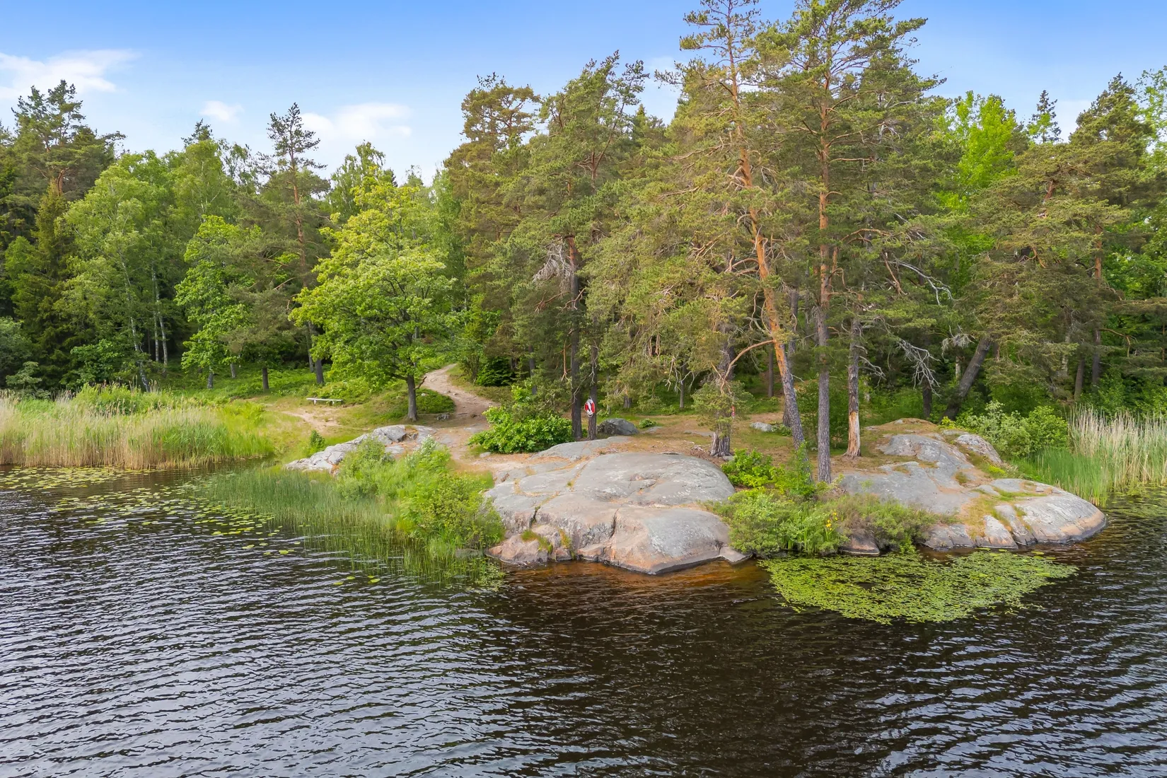 Radhus, Duvklinten 34A, Valsjöskogen, Österåker