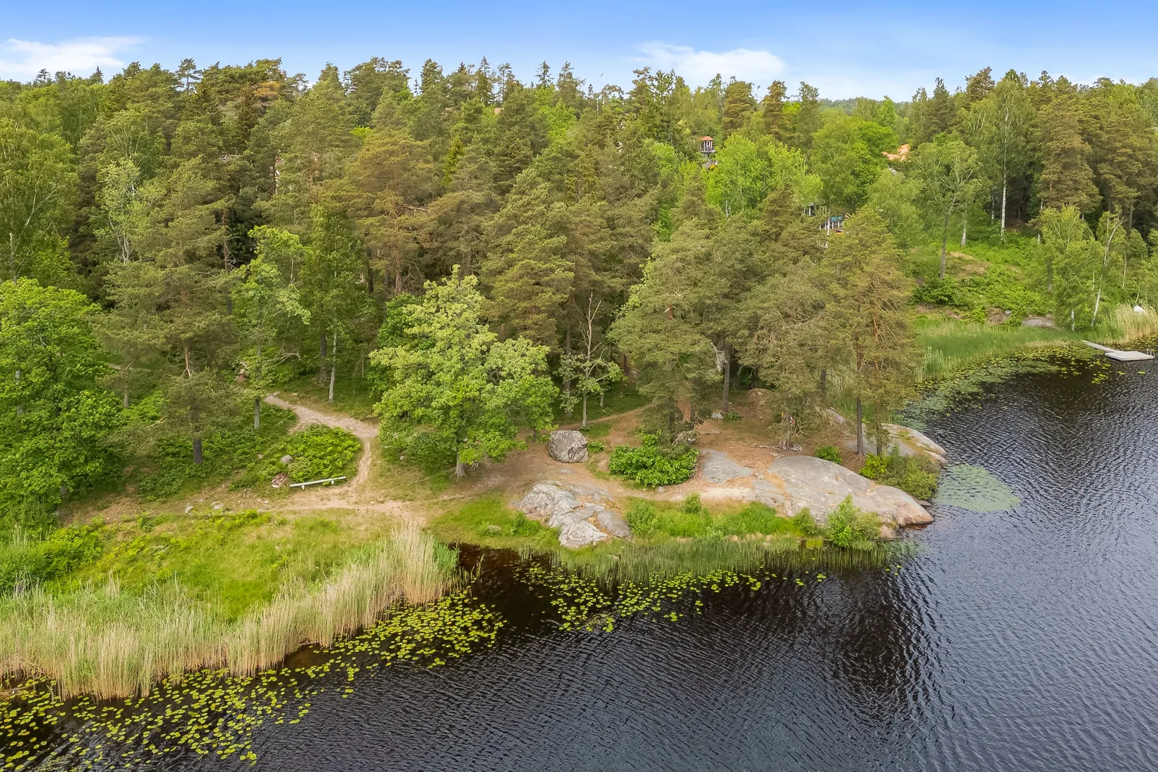Radhus, Duvklinten 34A, Valsjöskogen, Österåker