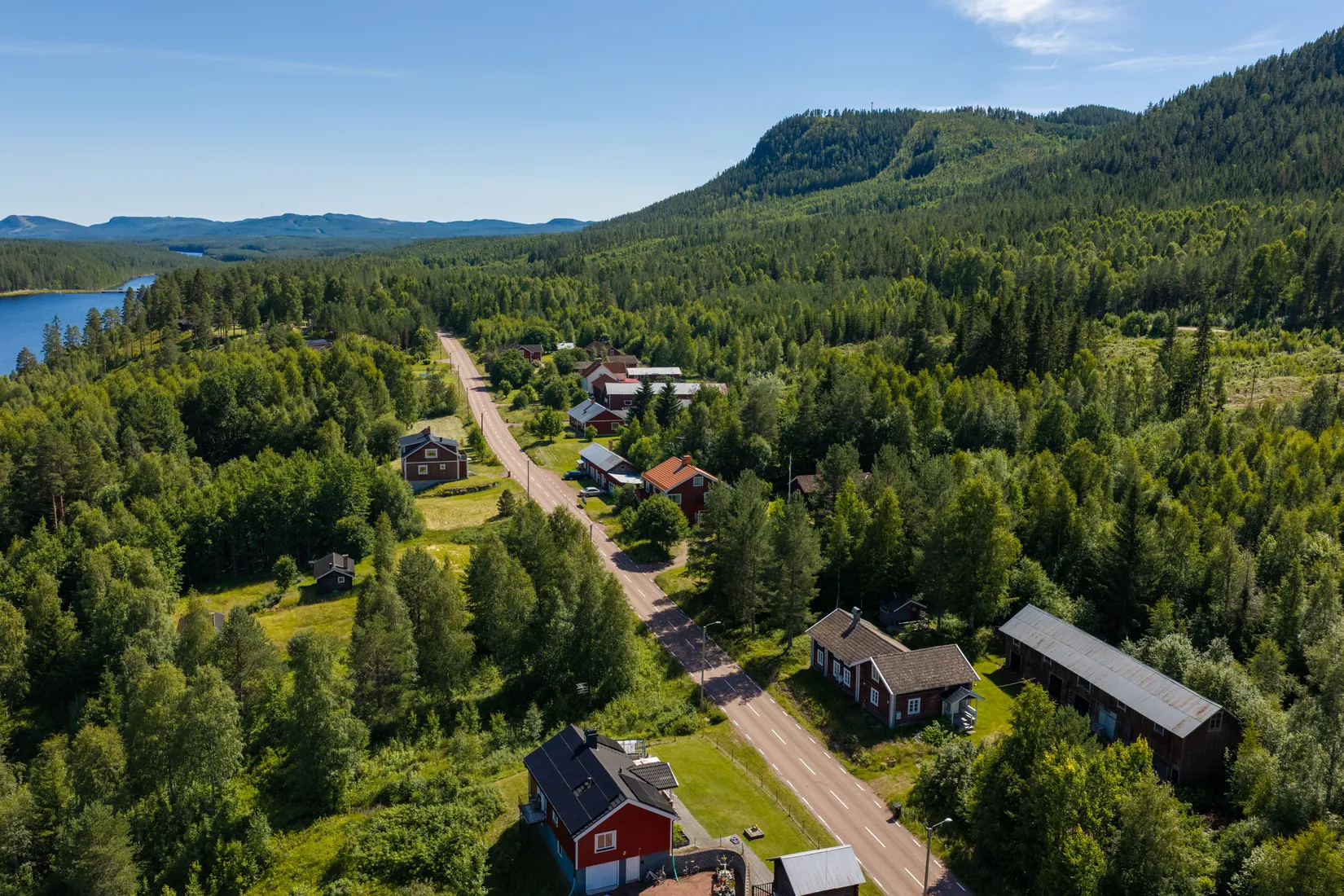 Villa, Väsavägen 15 & 14, Väsa, Älvdalen