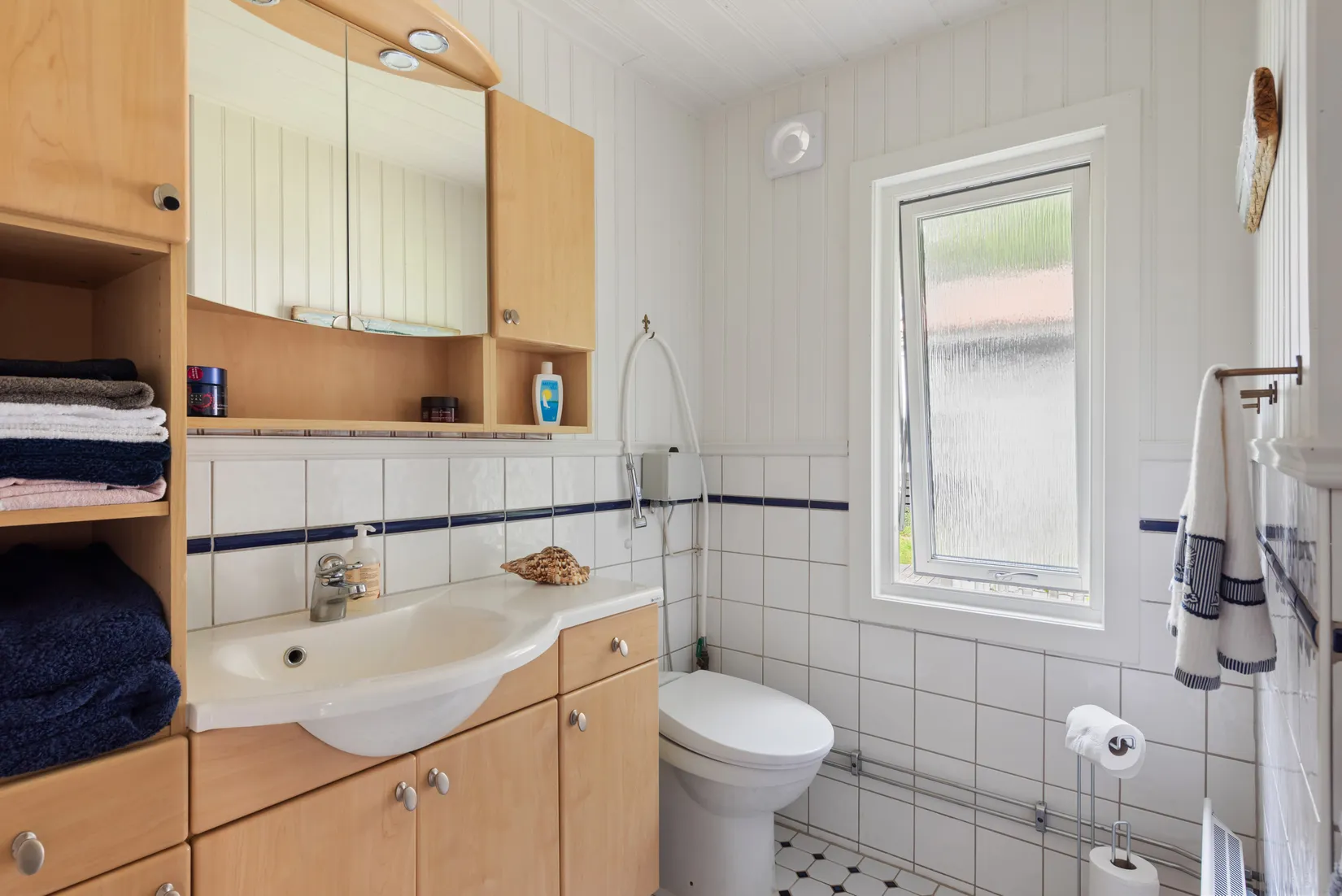 Fritidshus, Kvarnmyrvägen 34, Fjällbostrand, Norrtälje