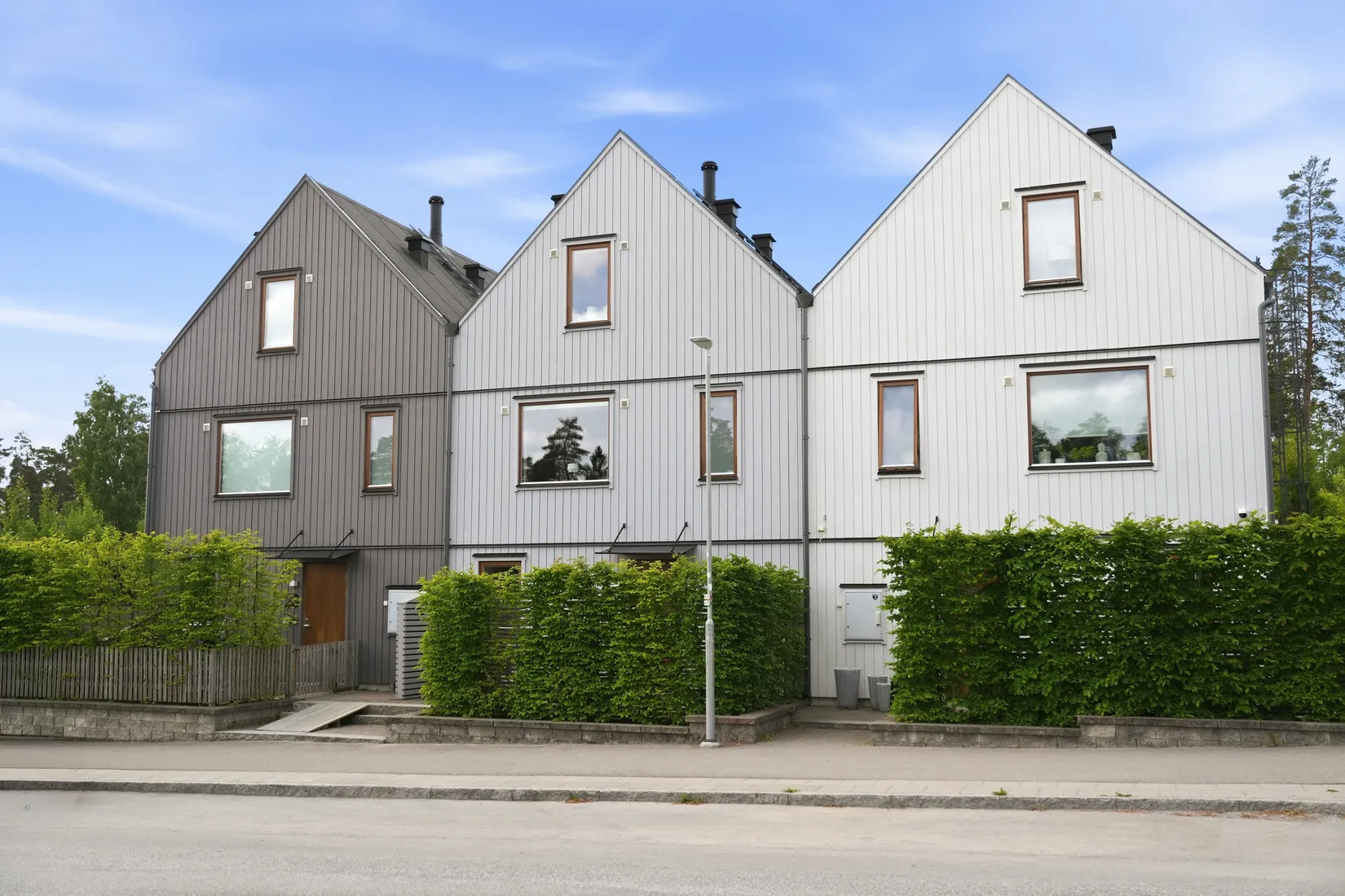 Radhus, Hagtorpsvägen 21, Lindbacken, Uppsala