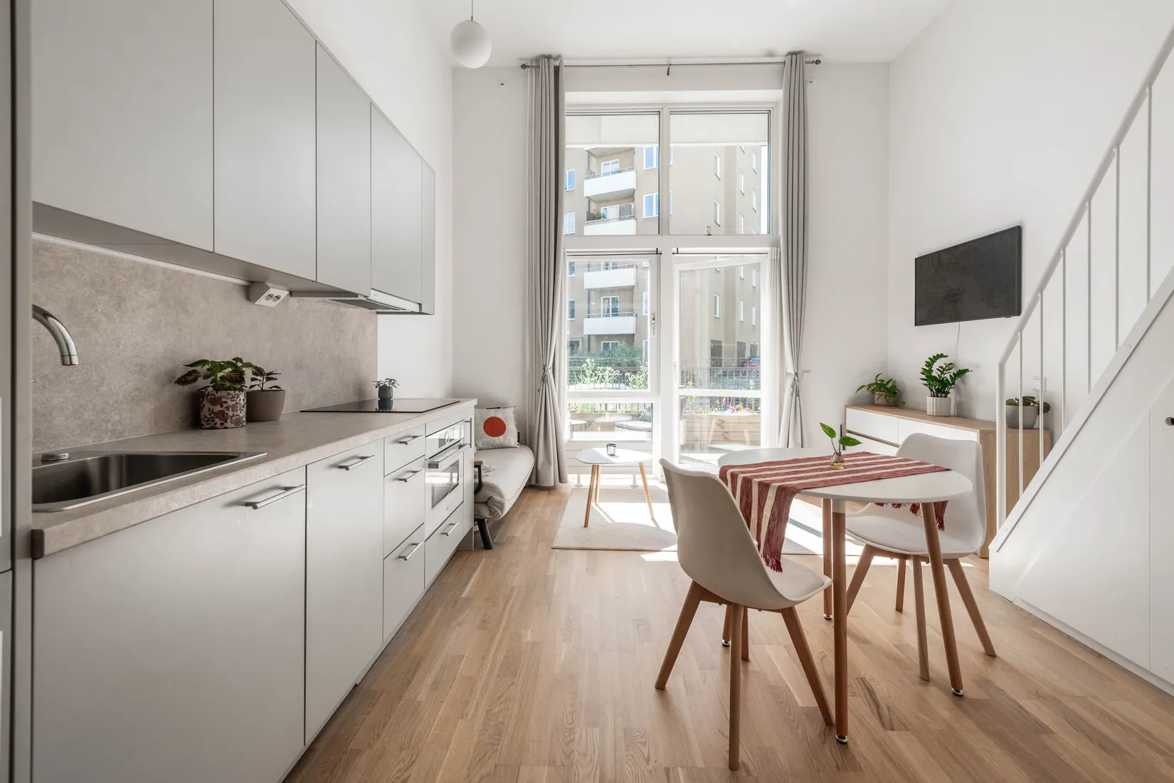 Bostadsrätt, Russinvägen 7, uteplats, Hökarängen, Stockholm