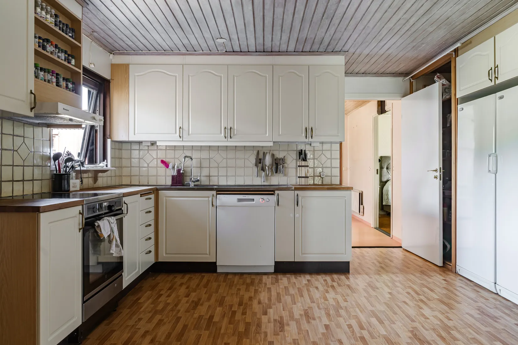 Villa, Skylgatan 9, Majåker, Lidköping