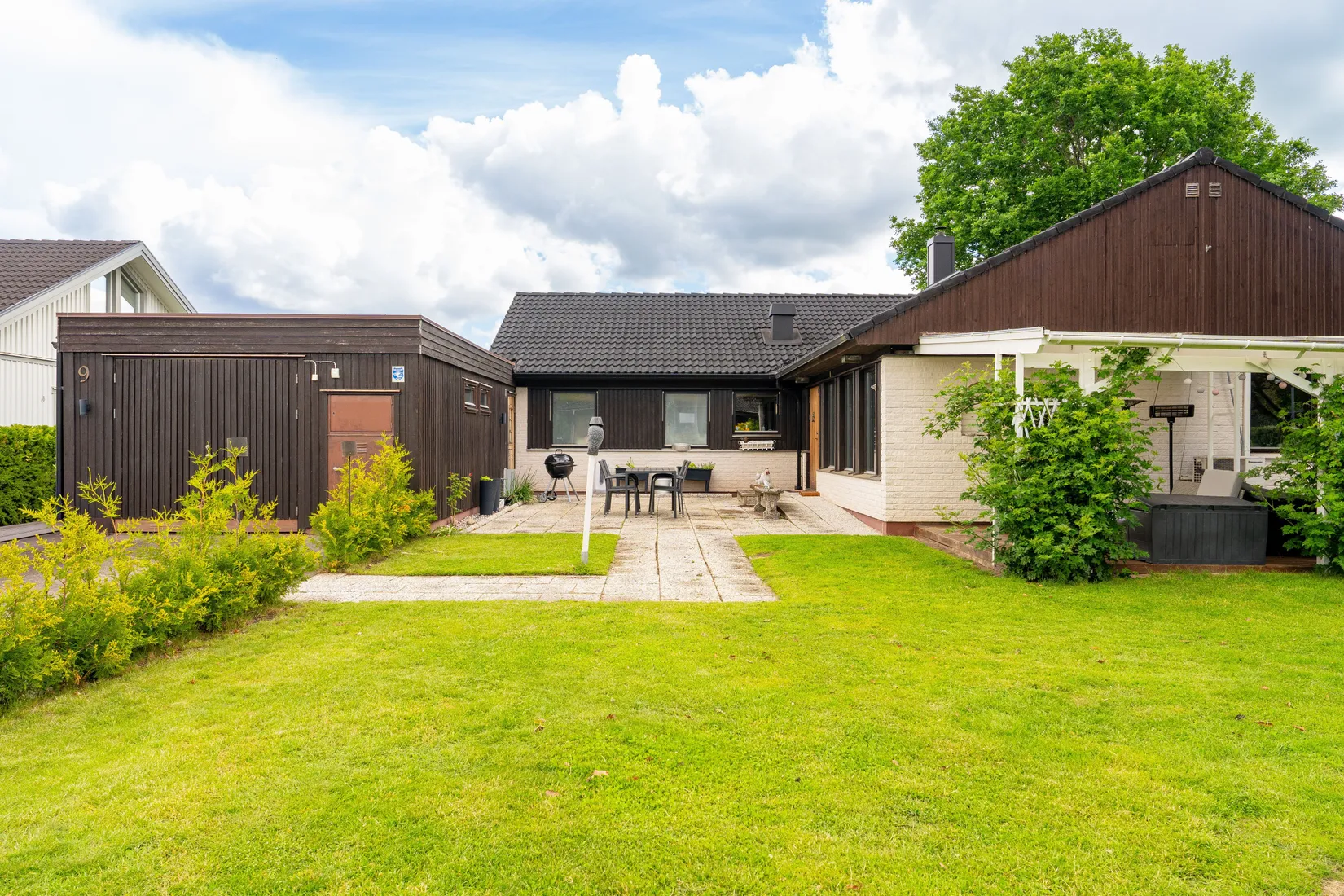 Villa, Skylgatan 9, Majåker, Lidköping