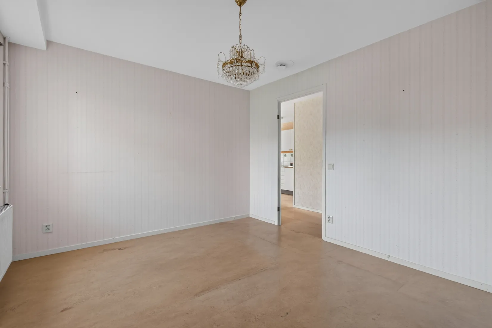 Bostadsrätt, Slussbrovägen 8, Runö, Österåker