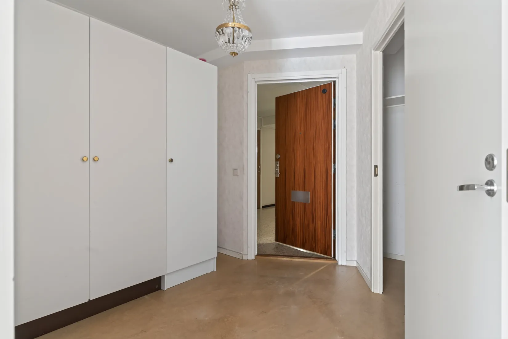 Bostadsrätt, Slussbrovägen 8, Runö, Österåker