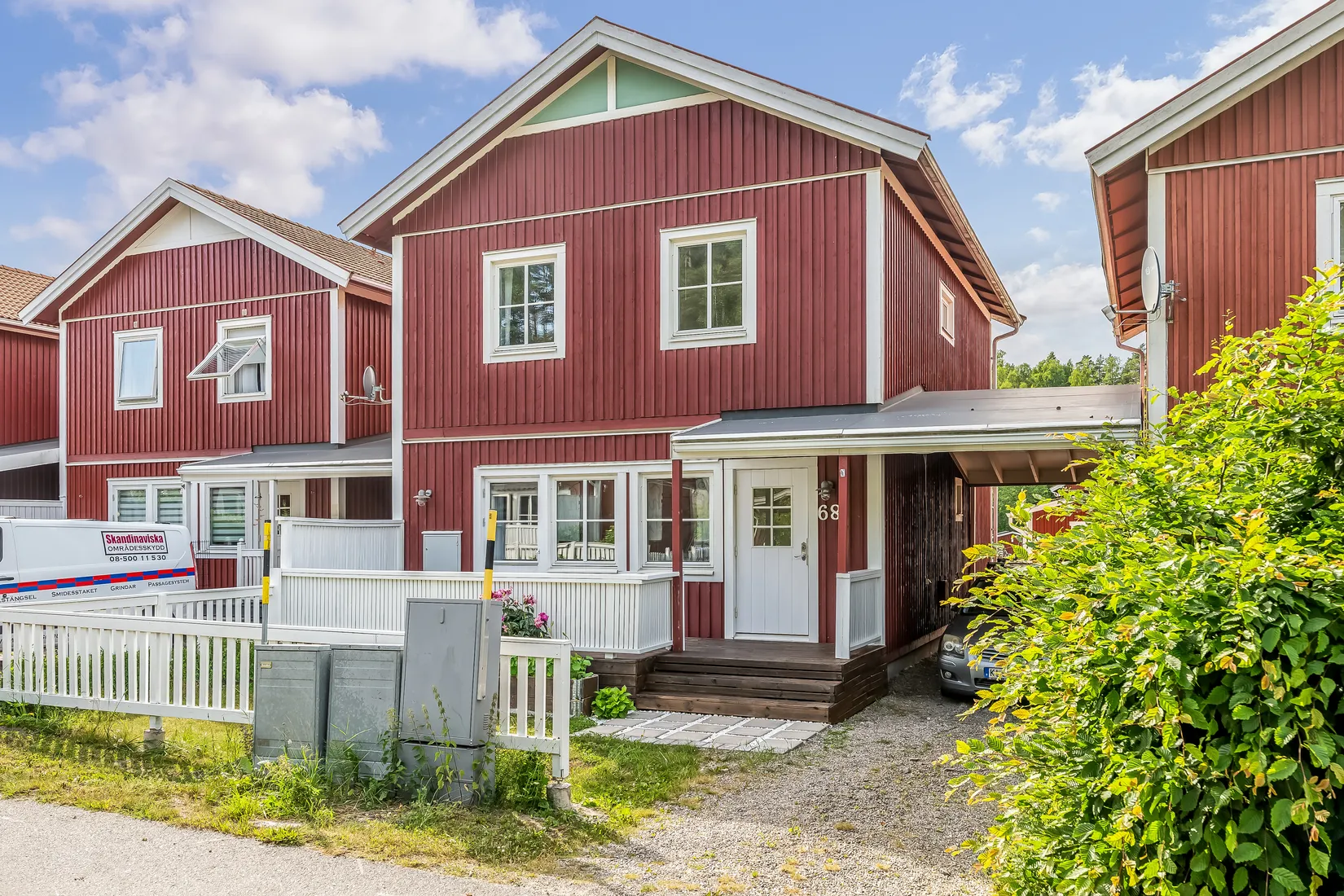 Radhus, Åvägen 68, Lidatorp, Nynäshamn