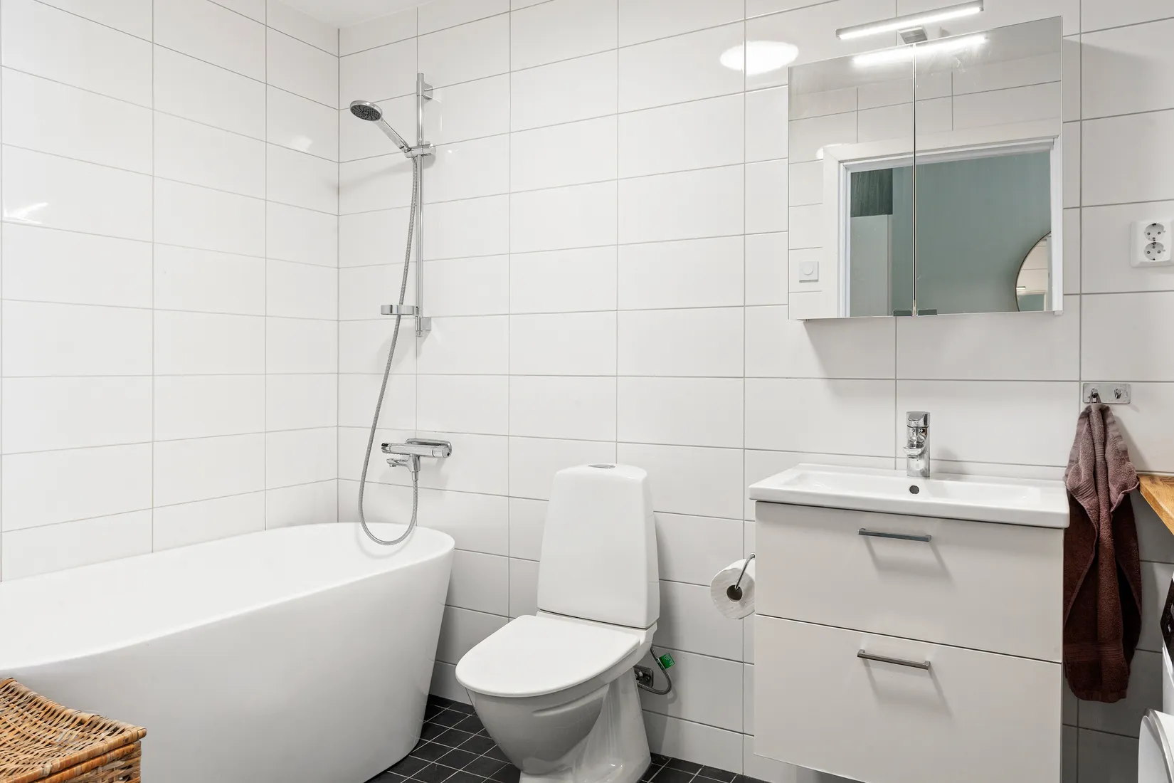Radhus, Växthusgränd 9, Marieberg, Nyköping