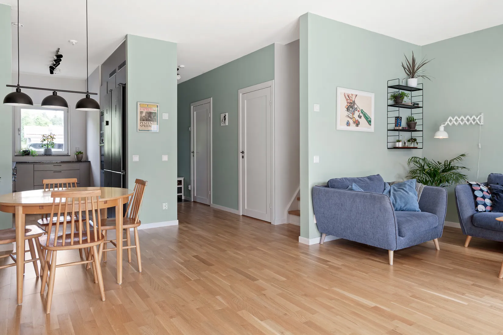 Radhus, Växthusgränd 9, Marieberg, Nyköping