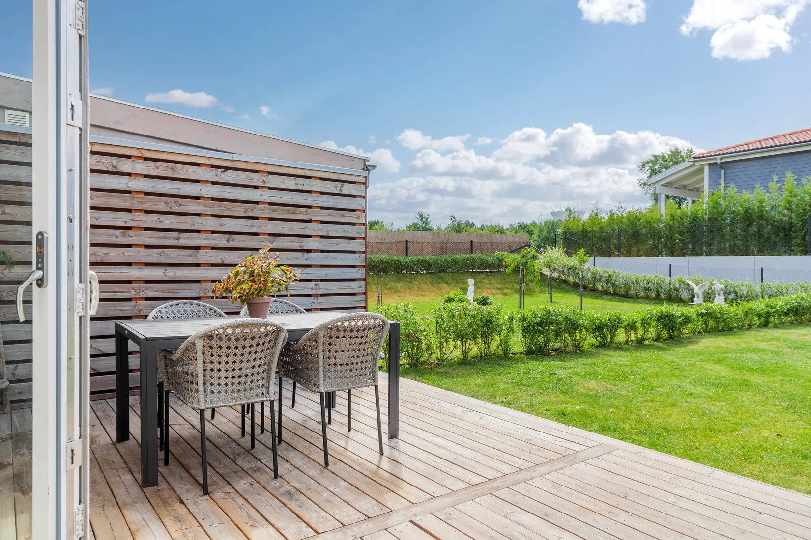 Radhus, Växthusgränd 9, Marieberg, Nyköping