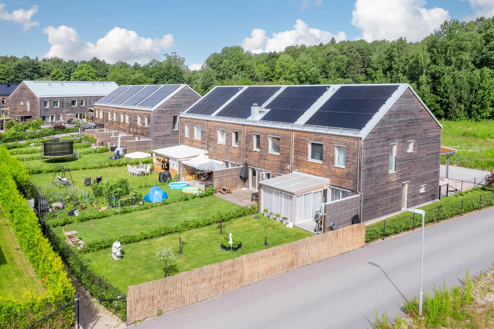 Radhus, Växthusgränd 9, Marieberg, Nyköping