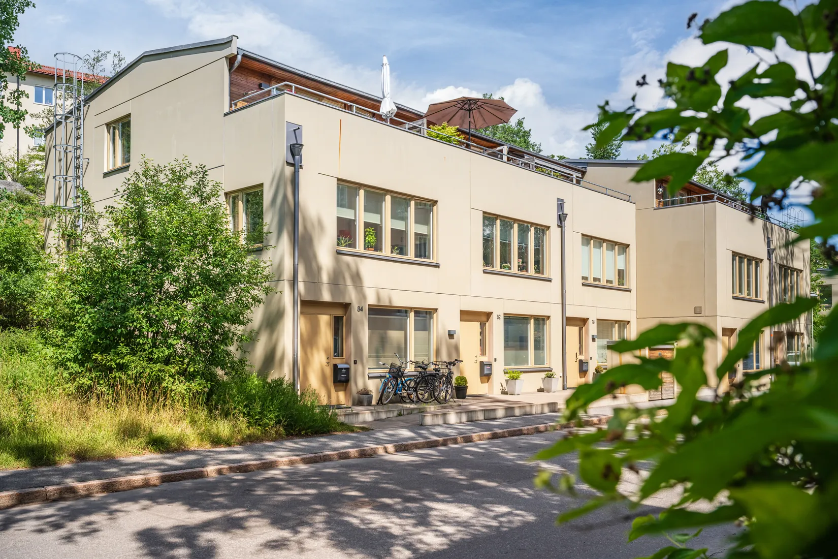 Radhus, Kransbindarvägen 82, Midsommarkransen/Telefonplan, Stockholm