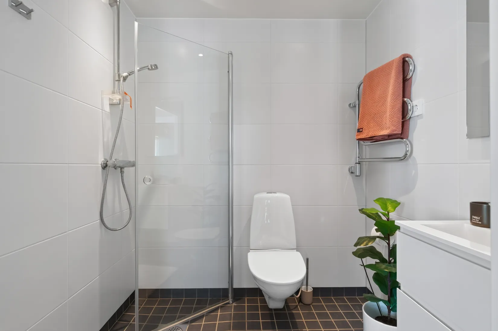 Radhus, Silverskattsvägen 65, Täljö, Österåker
