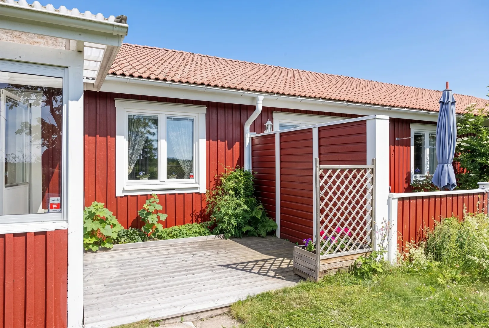 Radhus, Midvintergatan 40, Skultuna, Västerås