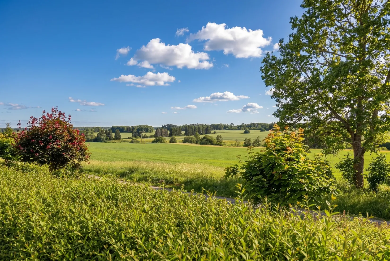 Radhus, Midvintergatan 40, Skultuna, Västerås