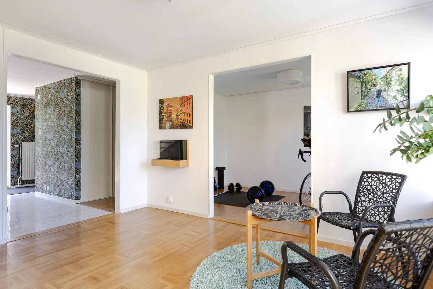 Radhus, Lövsbergsvägen 99, Hörnläge, Hjulsbro, Linköping