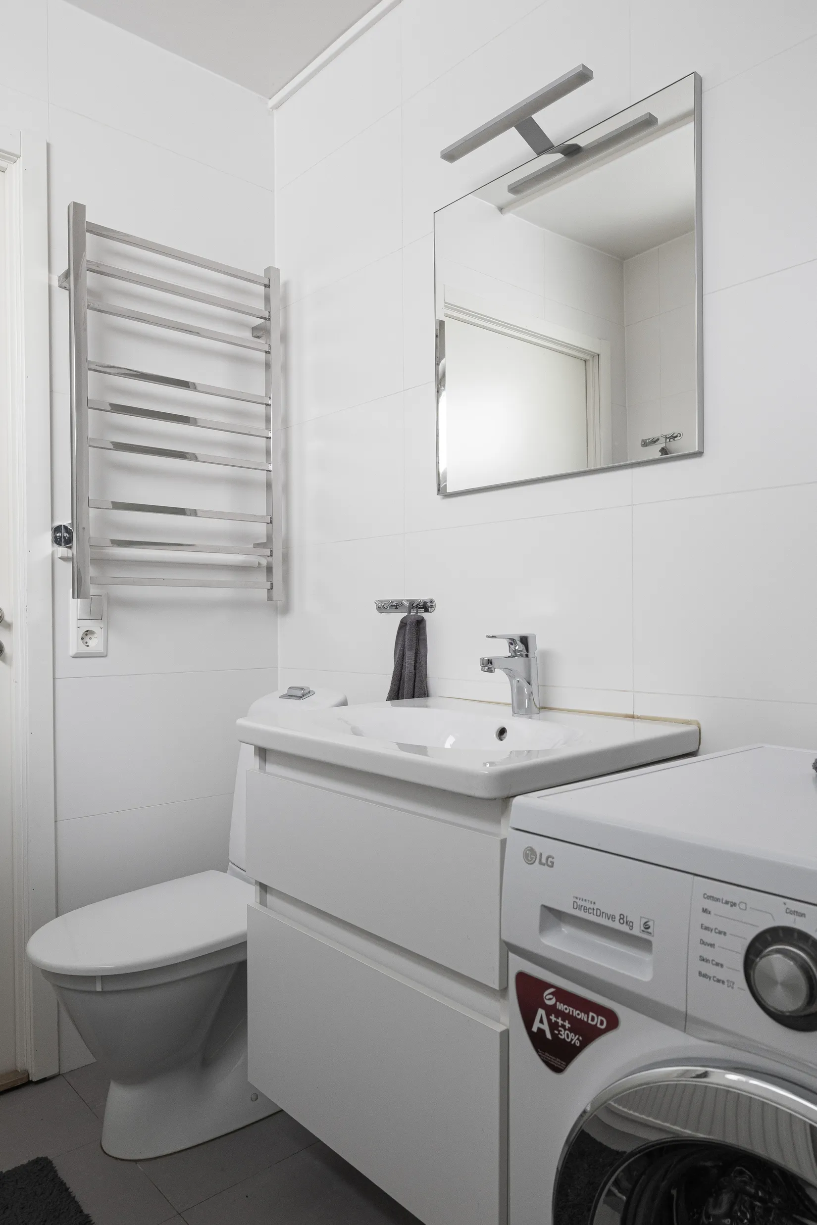 Bostadsrätt, Holmvägen 3, Centralt/Apoteksskogen, Upplands Väsby