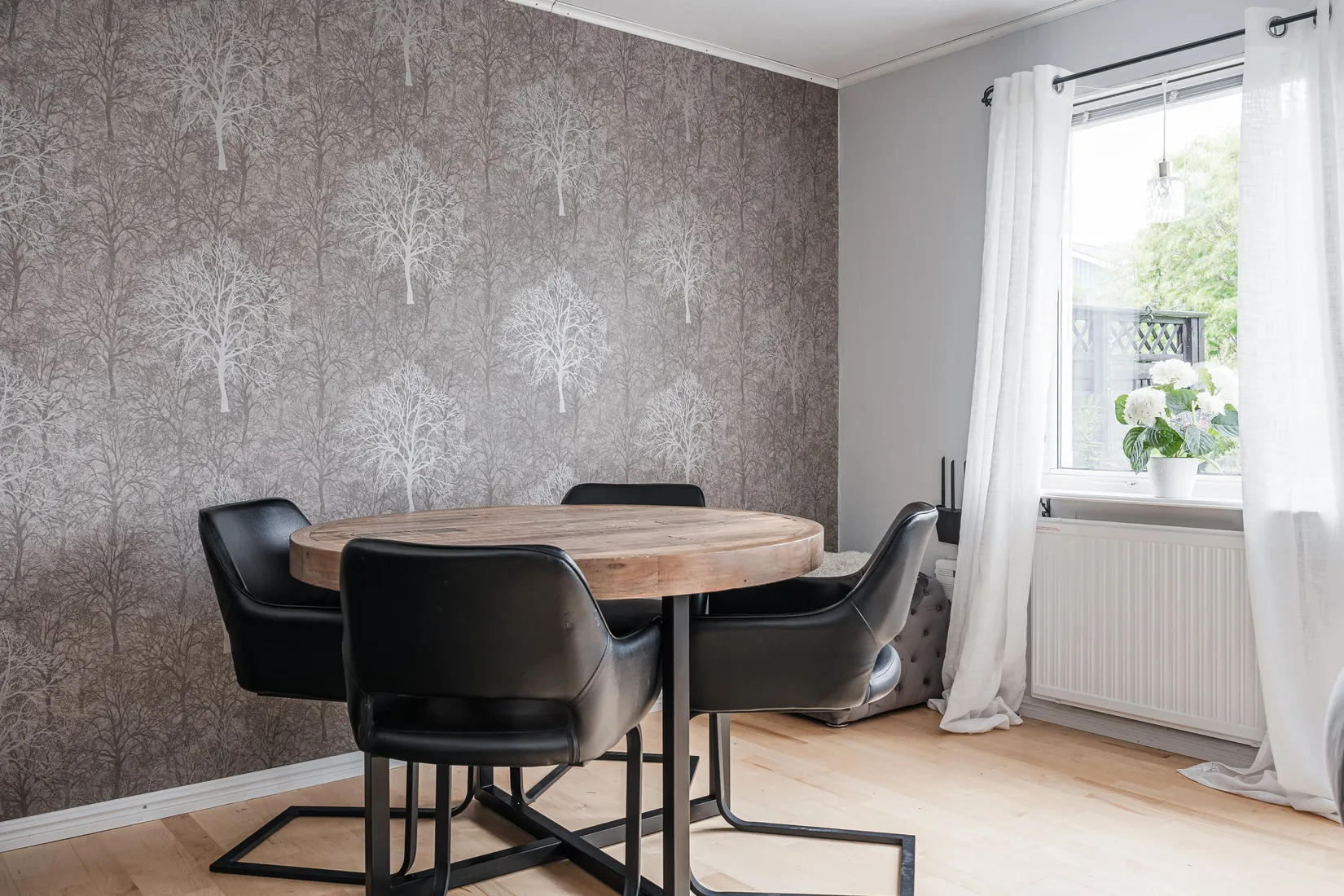 Radhus, Rödstaringen 44B, Sollefteå