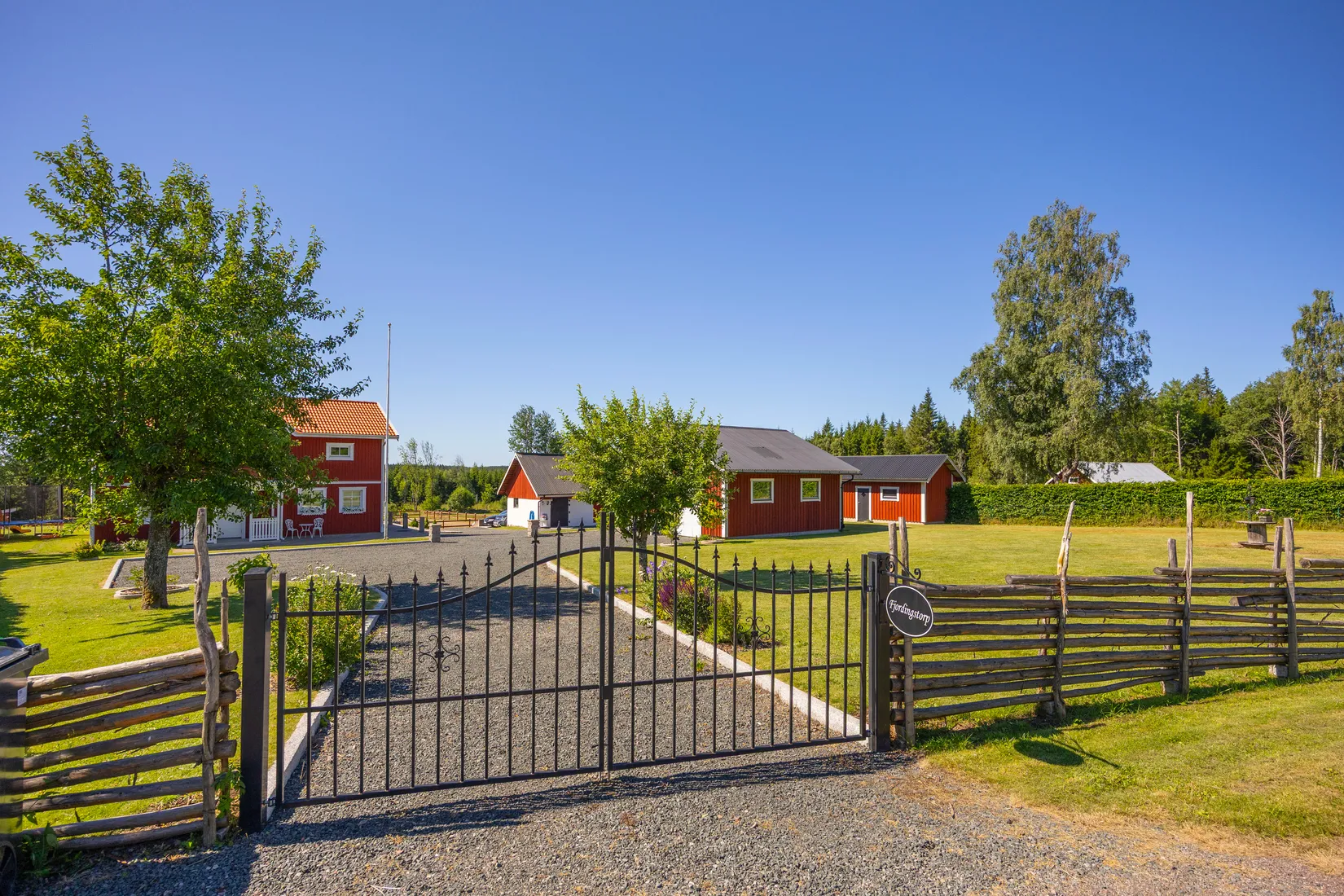 Gård/Skog, Björka Fjordingstorp 1, Aneby