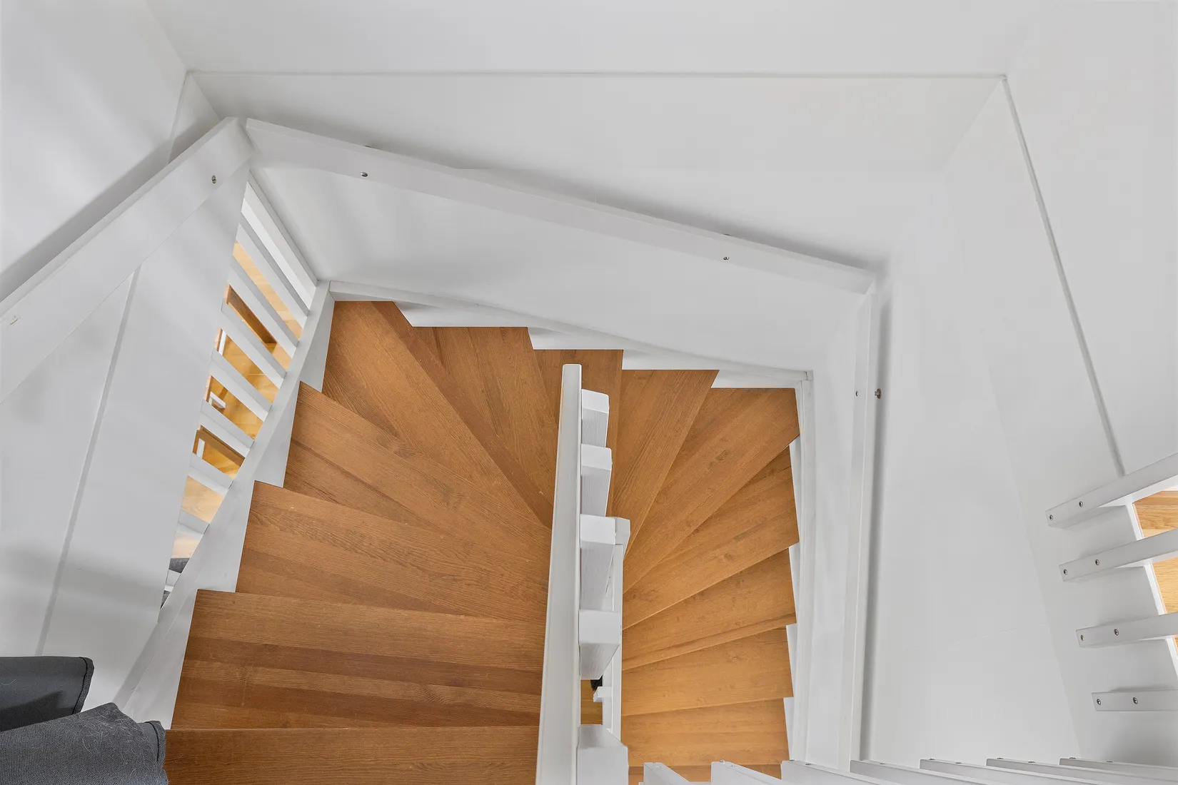 Radhus, Sofia Gyllenhielms väg 32, Sigtuna - Sjudargården, Sigtuna