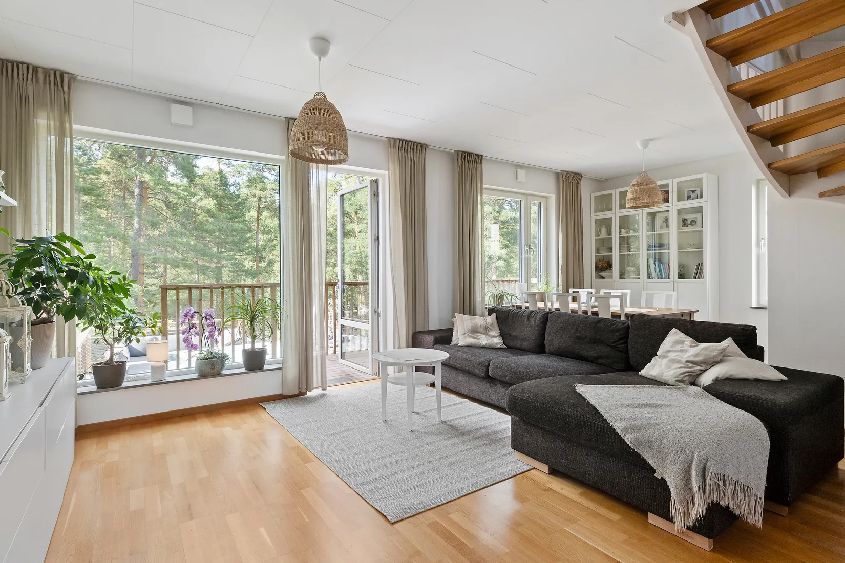 Radhus, Sofia Gyllenhielms väg 32, Sigtuna - Sjudargården, Sigtuna