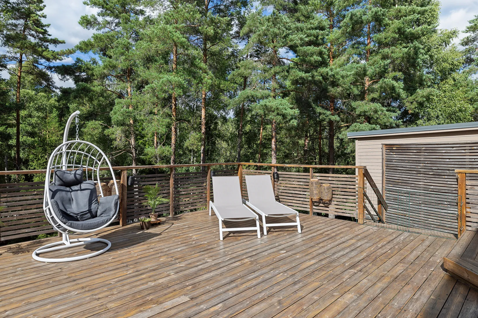 Radhus, Sofia Gyllenhielms väg 32, Sigtuna - Sjudargården, Sigtuna