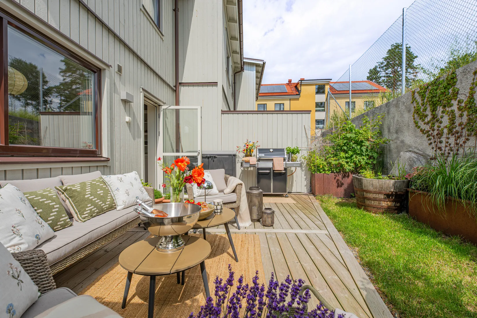 Radhus, Torpängsgatan 1D, Centrala Knivsta, Knivsta