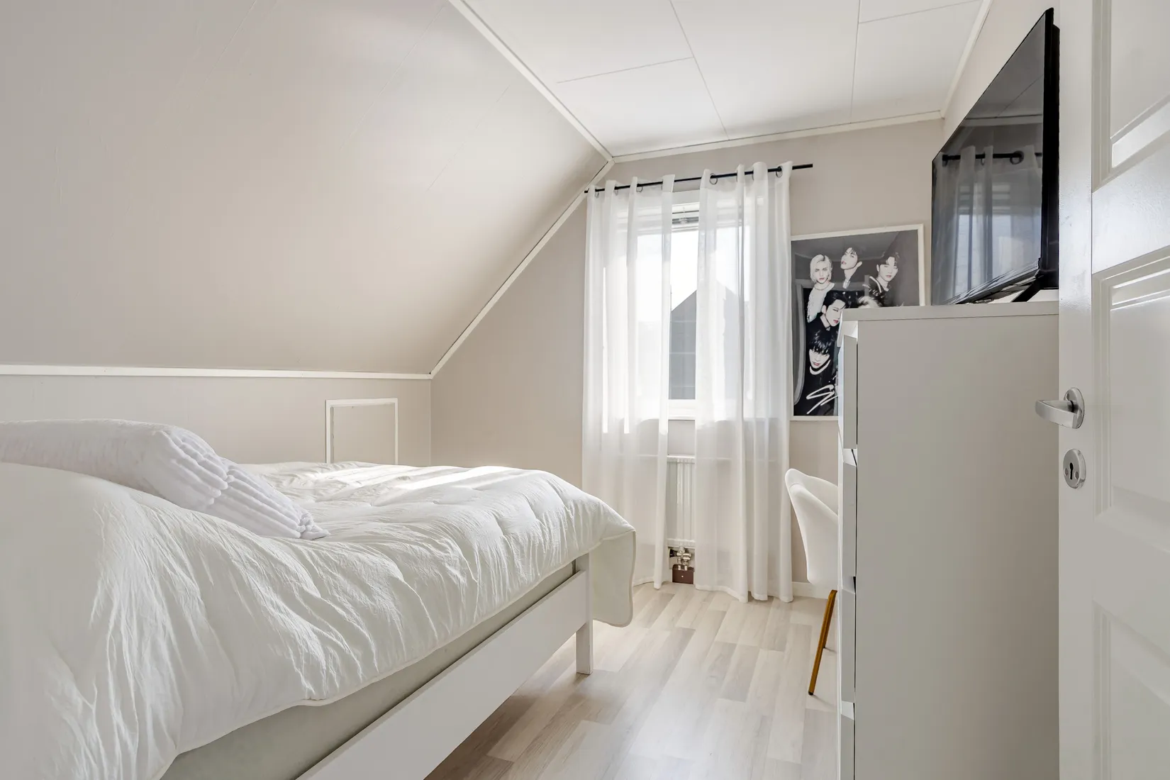 Villa, Krigsbyn 525, Söråker, Timrå