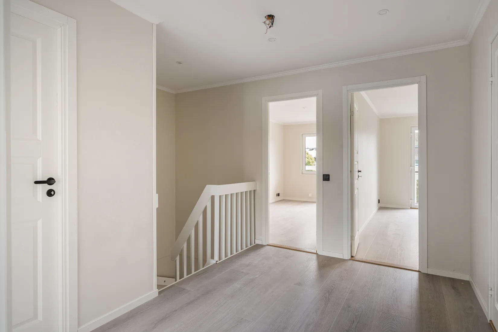 Radhus, Lomvägen 213, Kärrdal, Sollentuna