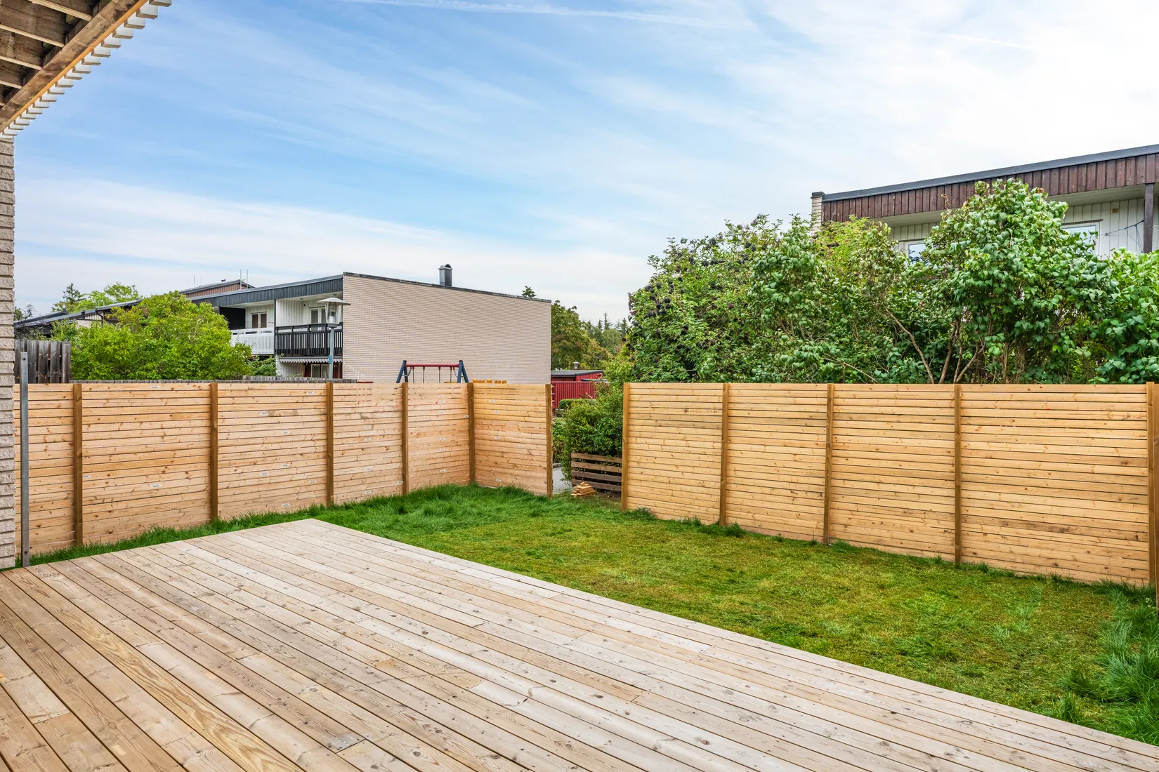 Radhus, Lomvägen 213, Kärrdal, Sollentuna
