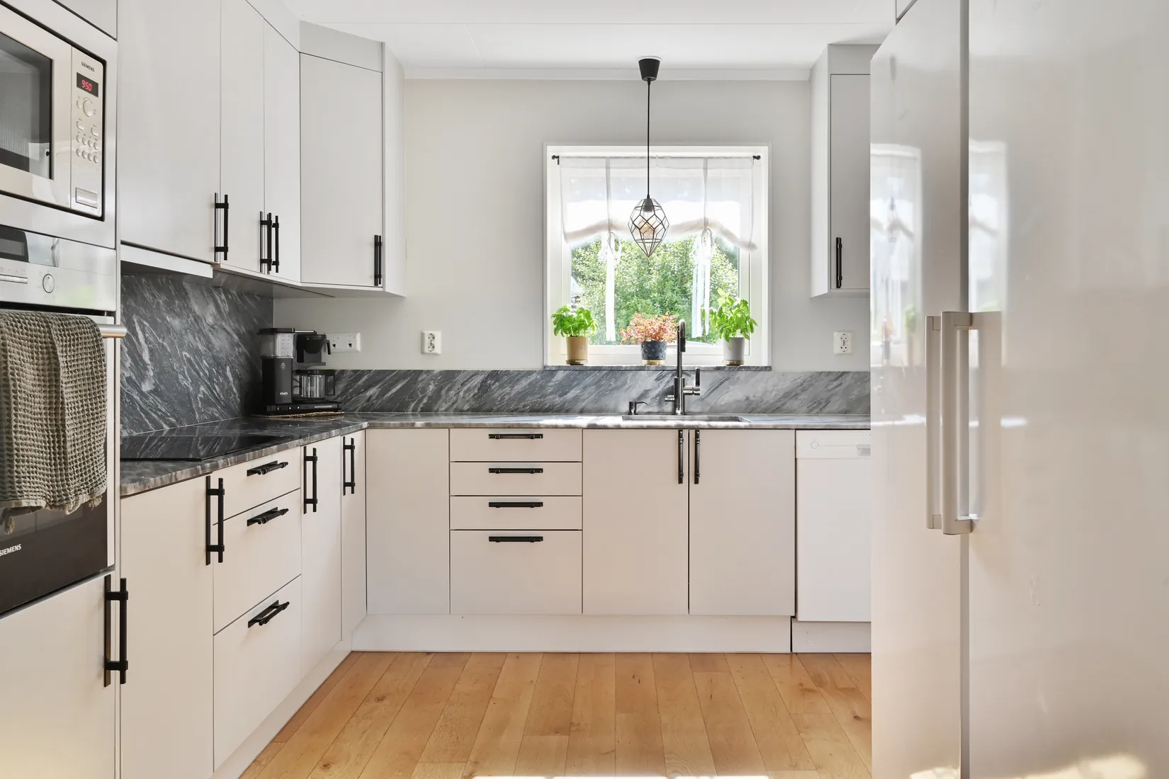 Radhus, Stenhagsvägen 48E, Båtstorp, Österåker