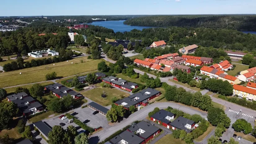 Radhus, Karlslundsvägen 33, Norrviken, Sollentuna