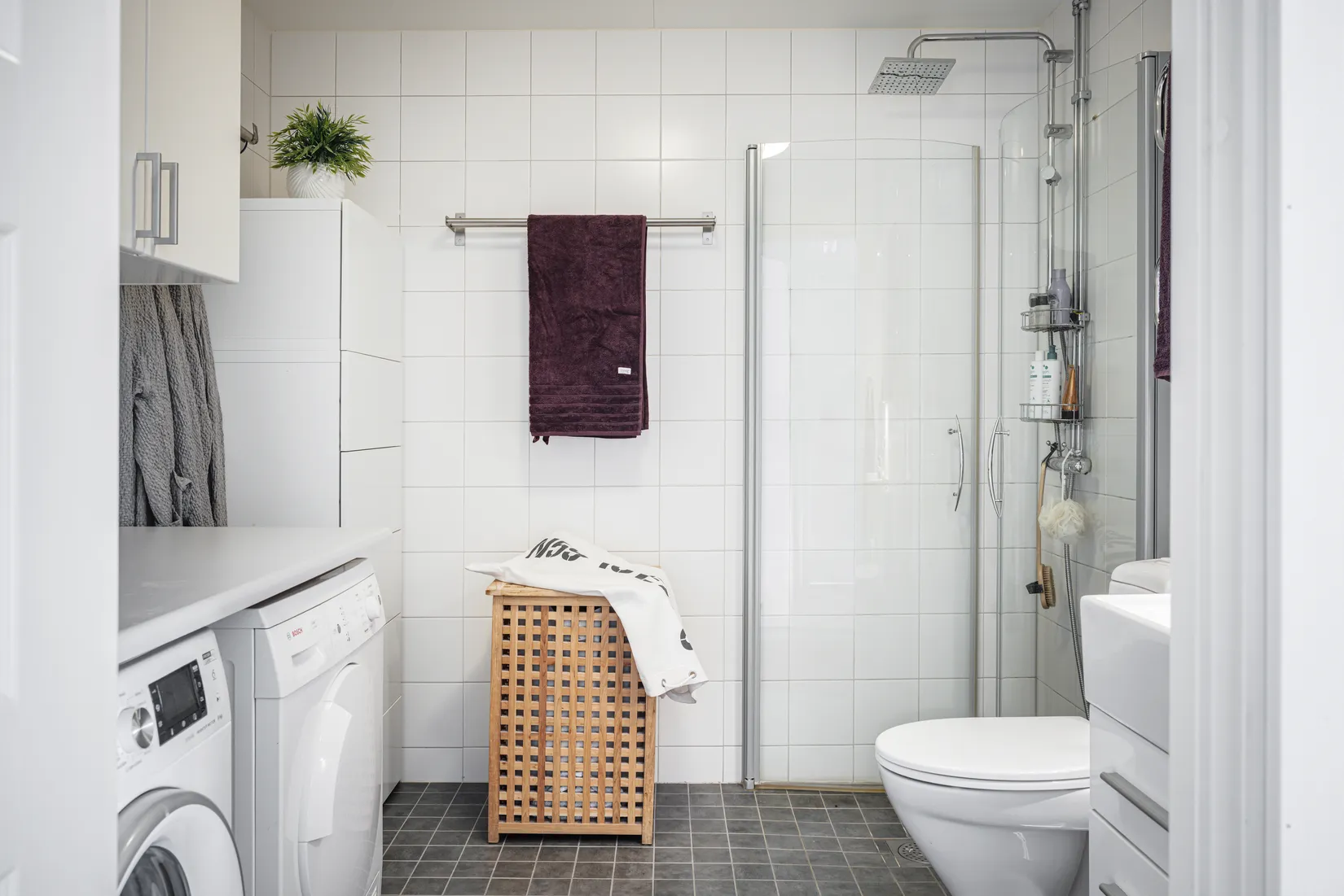 Bostadsrätt, Stora Kvinns väg 58, Älvsjö-Långbro Park, Stockholm