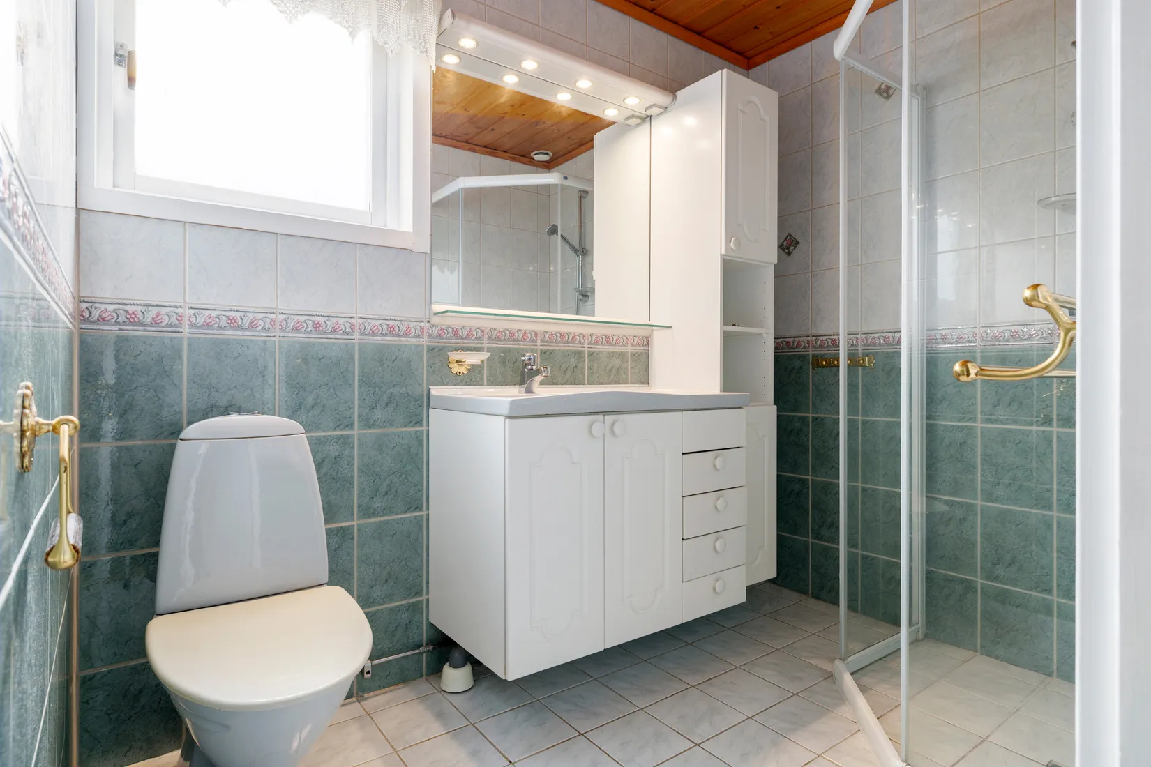 Radhus, Solrosvägen 14, Märsta - Arenberga, Sigtuna