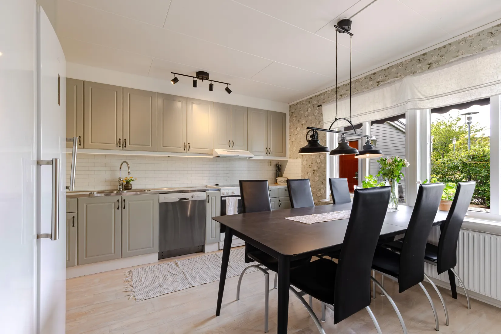 Radhus, Stenvägen 51B, Strängnäs