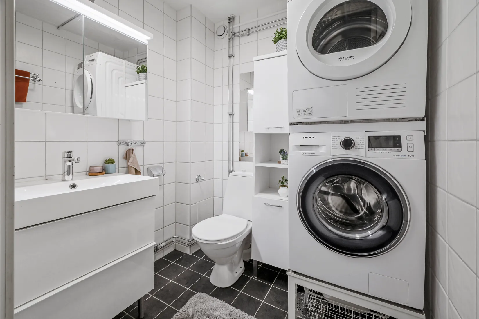 Radhus, Odenvägen 14B, Märsta Centralt, Sigtuna
