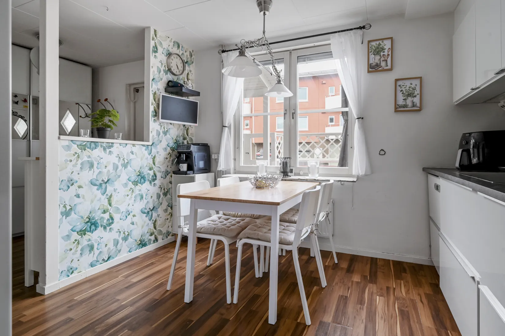 Radhus, Odenvägen 14B, Märsta Centralt, Sigtuna