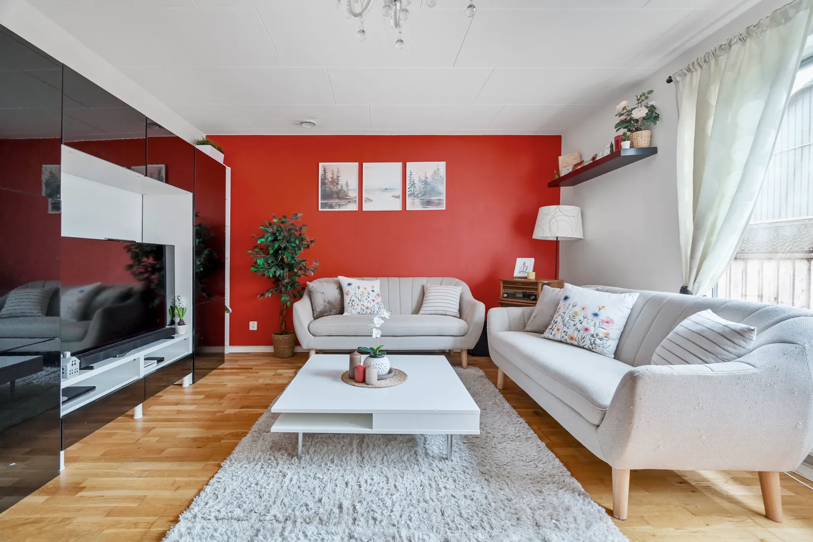 Radhus, Odenvägen 14B, Märsta Centralt, Sigtuna