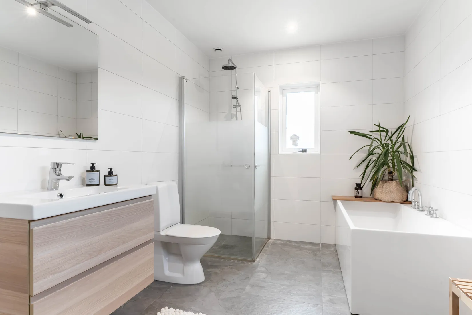 Villa, Munkebergsvägen 15, Gamla Vä, Kristianstad