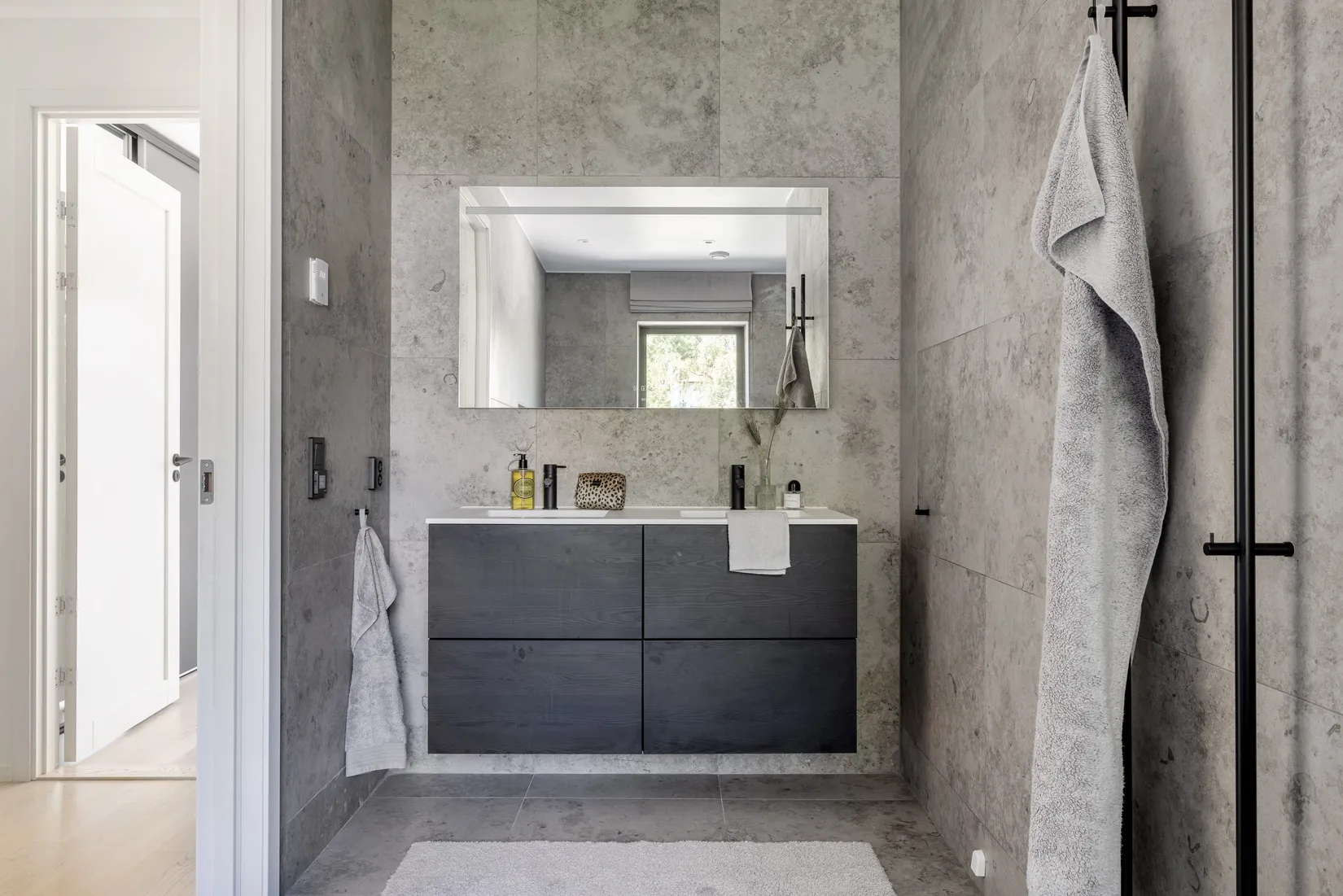 Villa, Hemängsvägen 4 / Rosendalsvägen 3, Insjön, Nacka