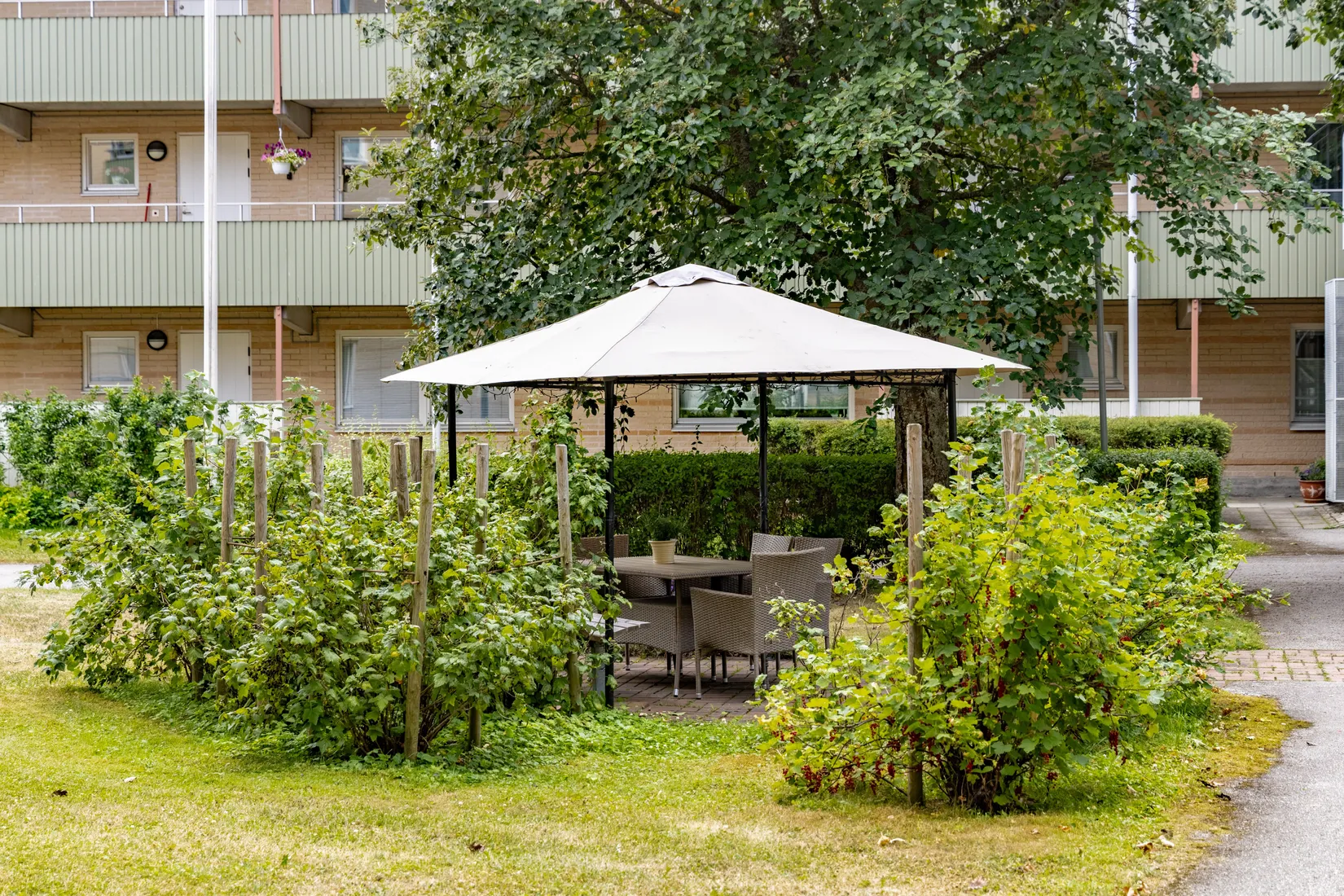 Bostadsrätt, Hägnadsvägen 8, Centrum, Enköping