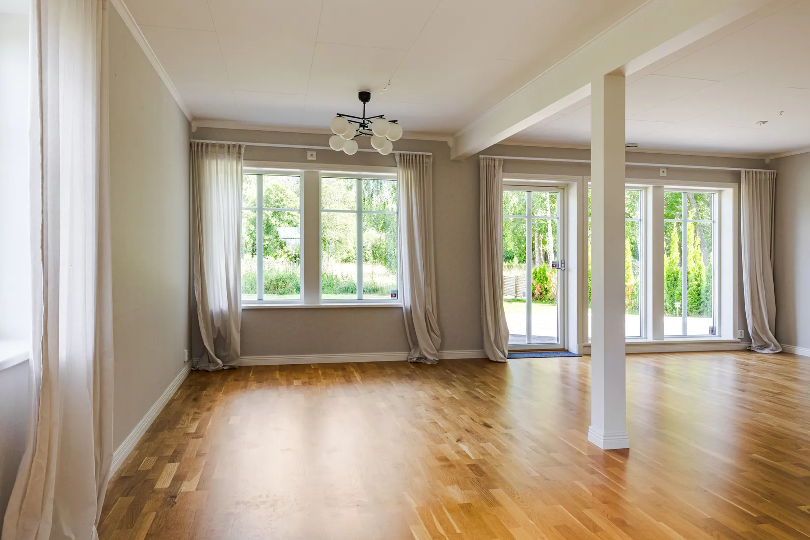Radhus, Linsvägen 13, Ekängen, Linköping