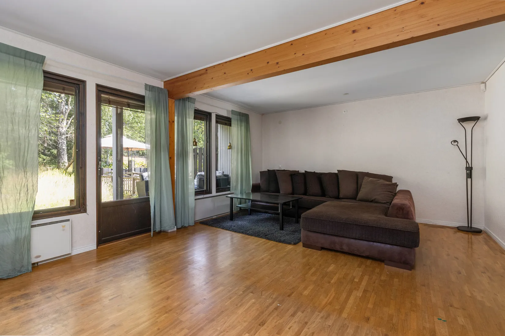 Radhus, Granebovägen 44, Svartbäcken, Haninge