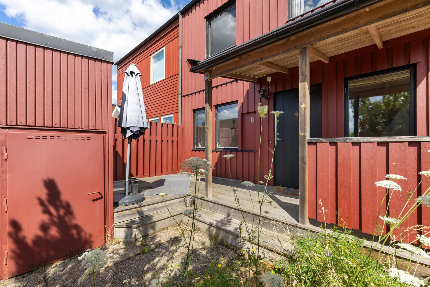 Radhus, Granebovägen 44, Svartbäcken, Haninge